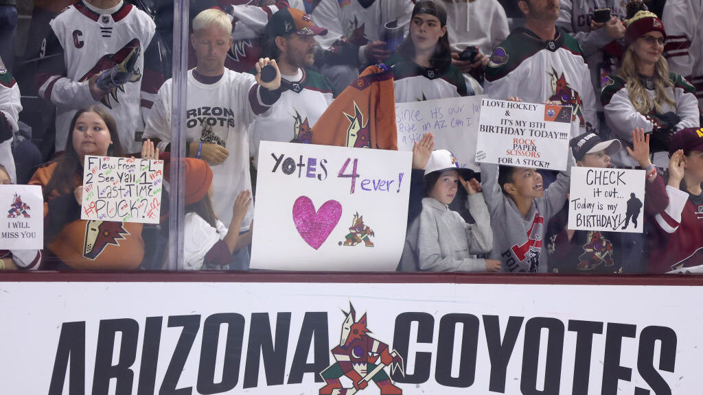 Arizona Coyotes will return, prove how inept Alex Meruelo truly was