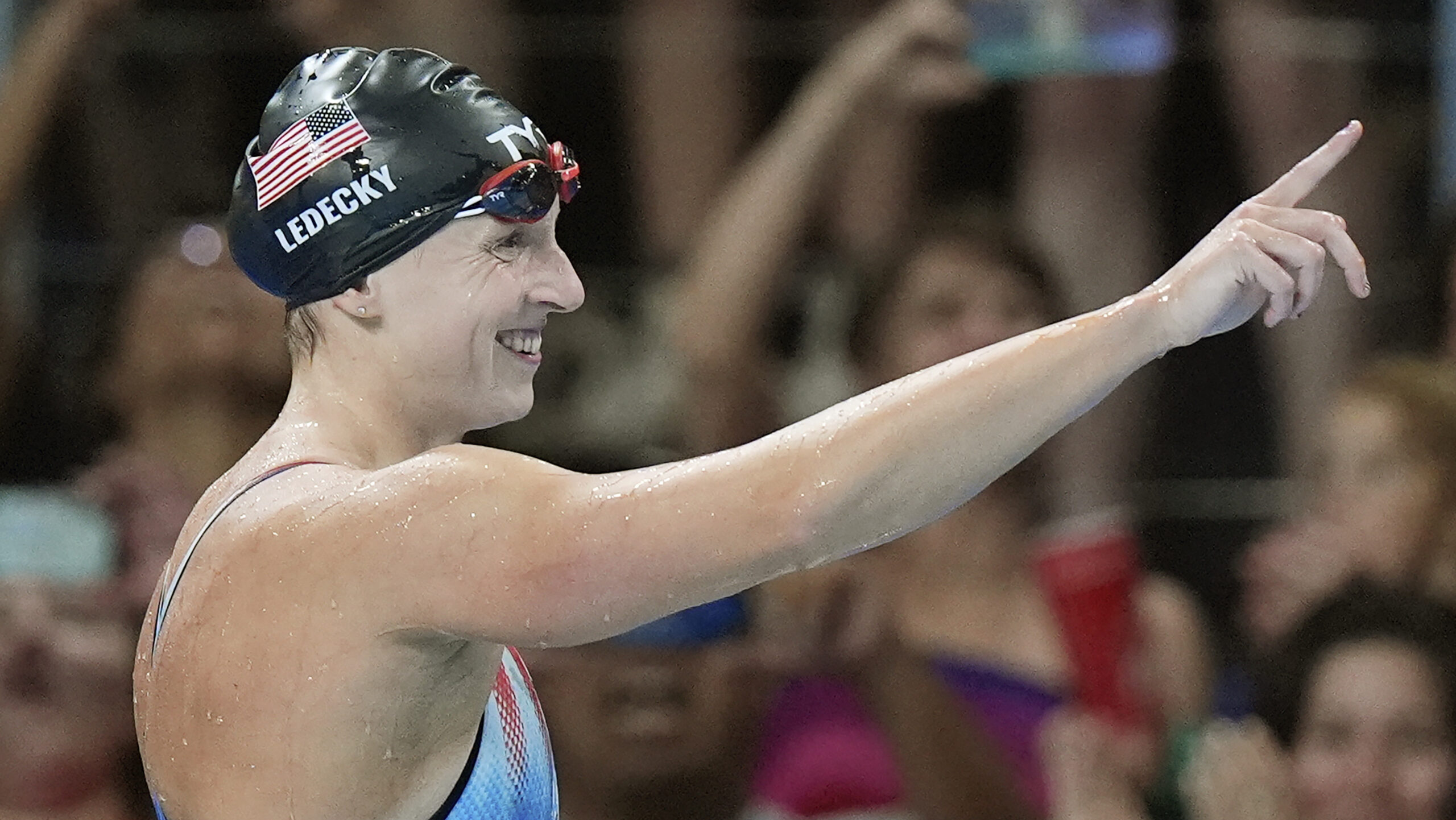 katie ledecky 800 freestyle...